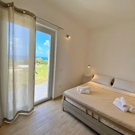 Bed & Breakfast Campus Dei - *