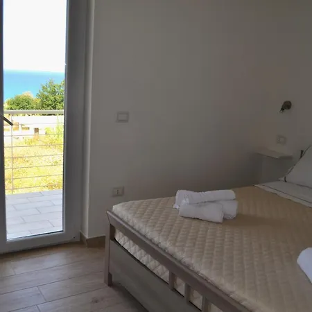Campus Dei - 4*